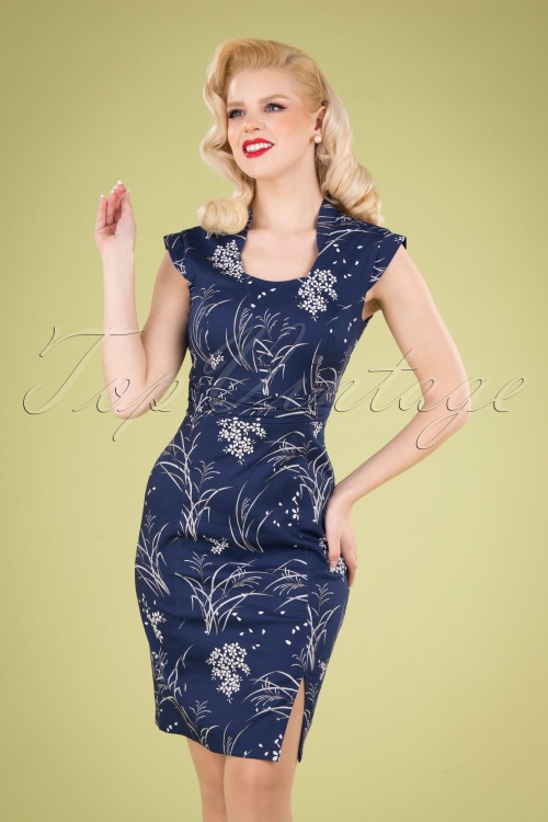 Hearts & Roses - TopVintage exclusive ~ Annabella Floral Wiggle Dress Années 50 en Bleu Marine