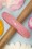 Splendette - TopVintage Exclusive ~ Bon Bon Fakelite Midi Carved Bangle Années 50 en Rose Pastel 2