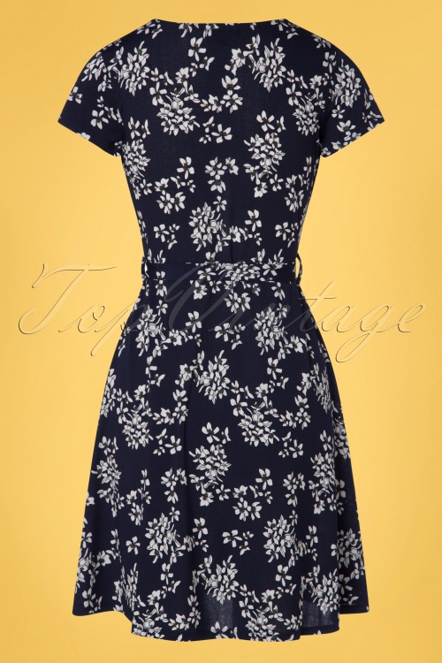 Smashed Lemon - 60s Arya Floral Dress in Navy and White 5