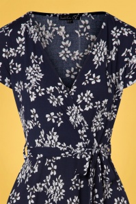 Smashed Lemon - Arya jurk met bloemenprint in marineblauw en wit 3