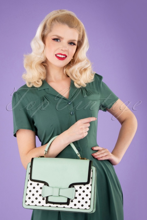 Banned Retro - 50s Chloe Polkadot Handbag in Mint 2