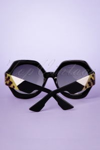 Banned Retro - Elba zonnebril in zwart 3