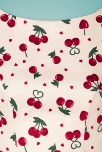Collectif Clothing - Hepburn Cherry Love Swing Dress Années 50 en Crème 6