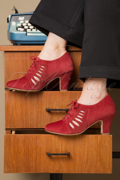 Lola Ramona X TopVintage 34788 Ava In Charge Pumps Warm Red 20200701 014W