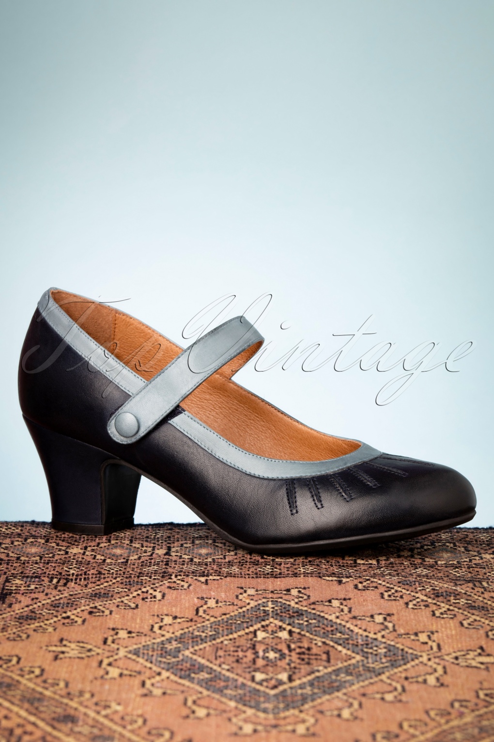 comfy retro velcro mary jane shoes