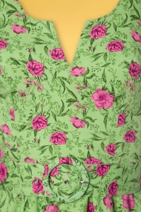 Timeless - Freya Floral Dress Années 50 en Vert 5