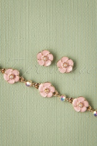 Lovely - 50s Small Rose Bracelet in Soft Pink 3