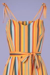 Collectif Clothing - Elsie Sahara Stripe Swing-Kleid in Multi 3