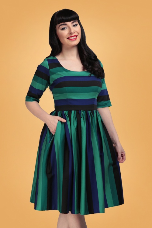 Collectif Clothing - Amber-Lea Twilight Stripe Swing-Kleid in Grün 2