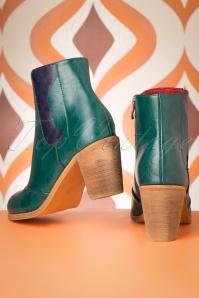 Banned Retro - 70s Keenak Face Boots in Green 4