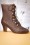 Ava On My Way Lace Up Booties Années 40 en Marron