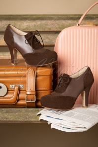 Lola Ramona ♥ Topvintage - 40s Angie On Track Shoe Booties in Chocolate Brown  4
