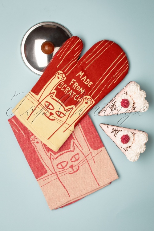 Blue Q: Oven Mitt - Made From Scratch