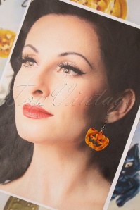 Erstwilder - Pumpkin Ripple Drop Earrings en Orange 2