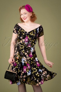 Vintage Chic for Topvintage - 50s Adalyn Floral Swing Dress in Black