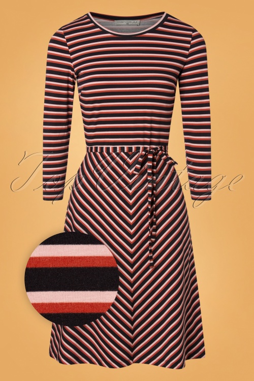 Mademoiselle YéYé - Oh ja A-Linien-Kleid in roten und schwarzen Streifen