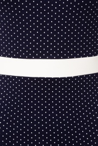 Topvintage Boutique Collection - Dora Dots Pencil Dress Années 60 en Bleu Marine 4