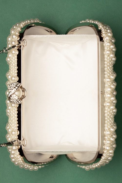 Unique Vintage - 50s Pearl Hard Case Clutch in Ivory 4