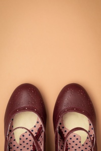 Bettie Page Shoes - 50s Elanor Pumps in Burgundy 4