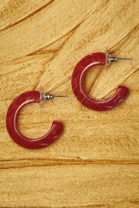 Splendette - TopVintage Exclusive ~ 30s Golden Fakelite Carved Half Hoop Earrings in Bordeaux 2