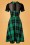 Collectif Clothing - Mac Foliage Check Swing Dress Années 50 en Vert et Noir 4