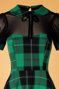 Collectif Clothing - Mac Foliage Check Swing Dress Années 50 en Vert et Noir 3