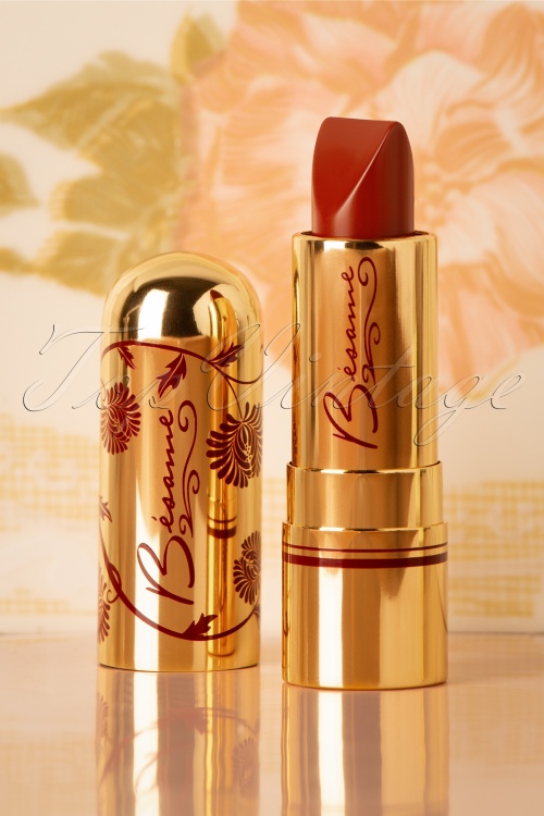 Bésame Cosmetics - Klassischer Farb-Lippenstift in Samtrot