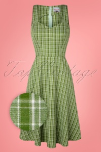 Banned Retro - 50s Lady Luck Swing Dress in Green