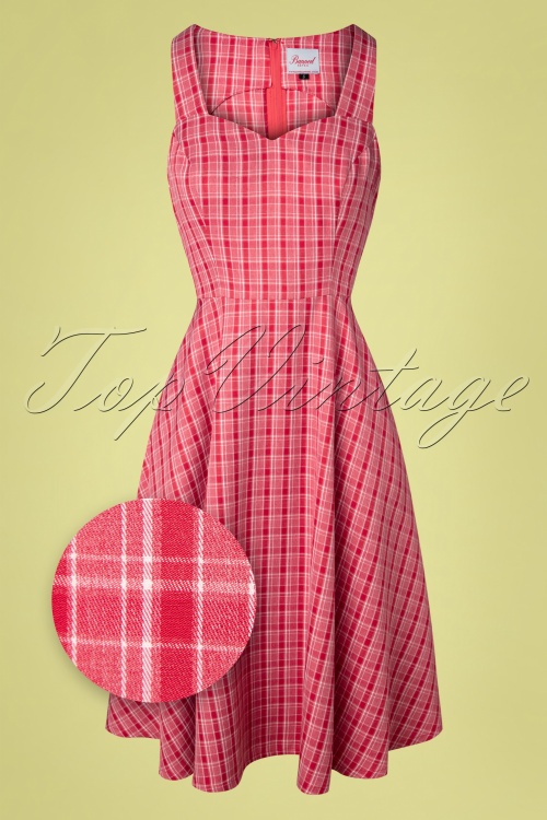 Banned Retro - 50s Lady Luck Swing Dress in Pink