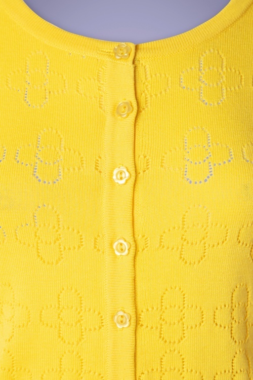 Banned Retro - 60s Flower Power Knit Cardigan in Yellow 4