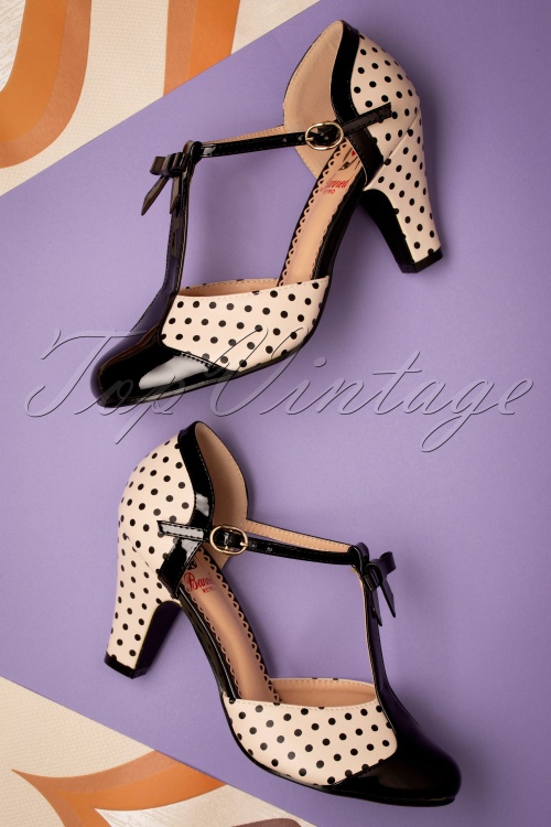 Banned Retro - 50s Kelly Lee T-Strap Pumps in Black and Blush 2