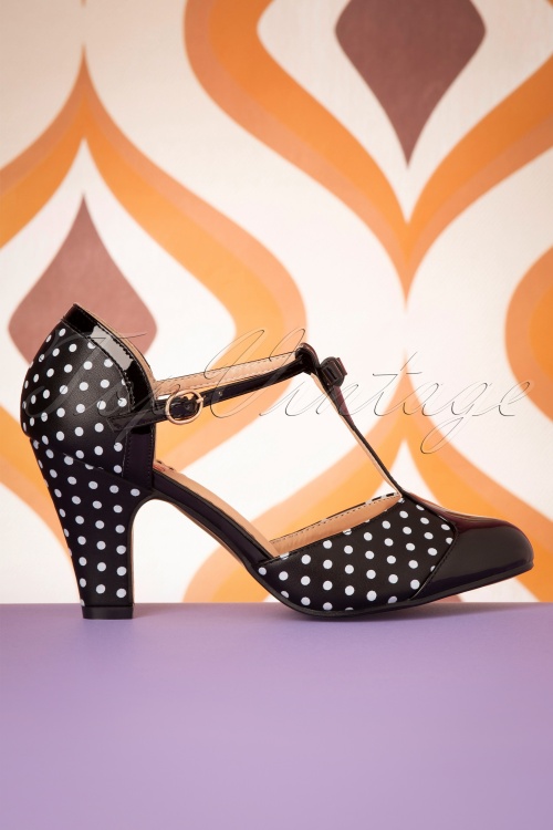 Banned Retro - 50s Kelly Lee T-Strap Pumps in Black 6