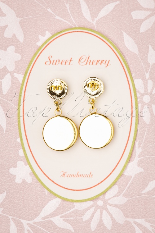 Sweet Cherry - 50s Pearl Roses Earrings in Gold 3