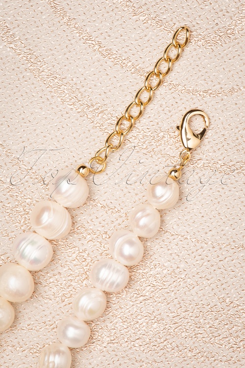 Topvintage Boutique Collection - Pearls Are A Girl's Best Friend Bracelet Années 50 en Ivoire 3