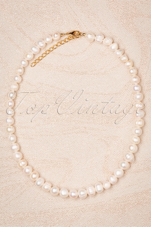Topvintage Boutique Collection - Pearls Are A Girl's Best Friend Necklace Années 50 en Ivoire 2