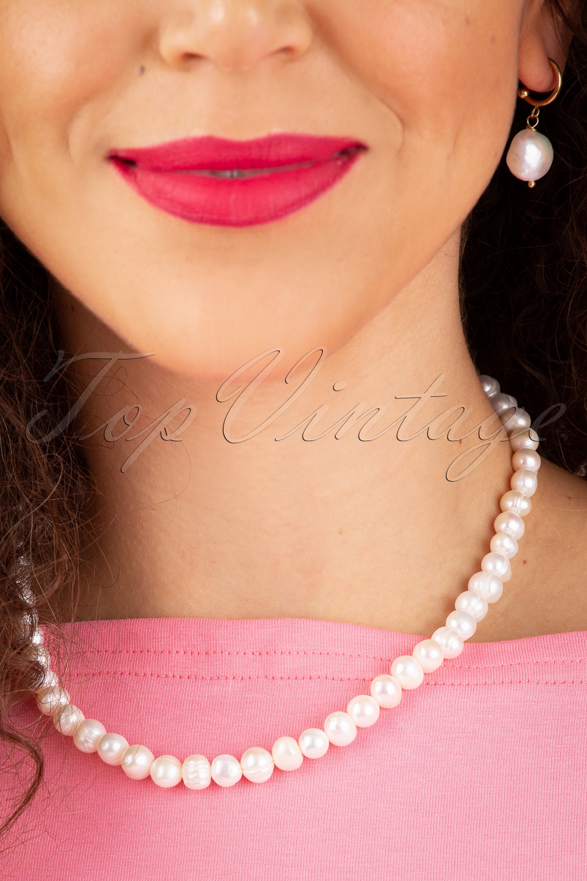 Topvintage Boutique Collection - Pearls Are A Girls Best Friend oorbellen in ivoor 2