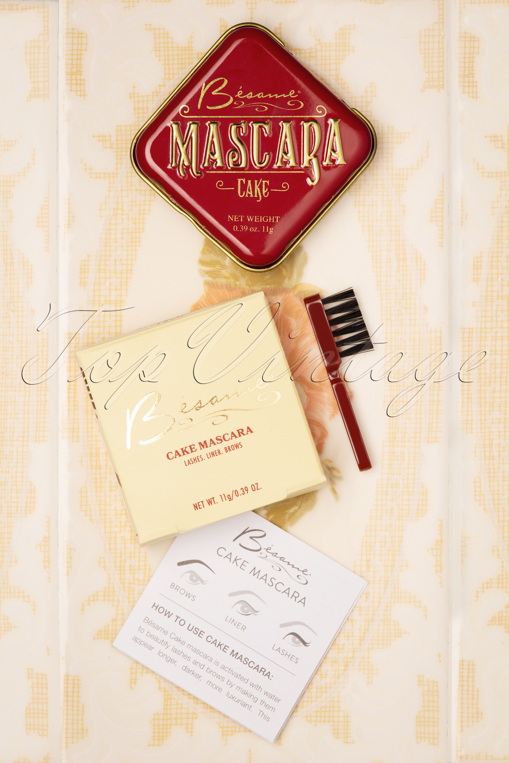 Bésame Cosmetics - Cake mascara Zwart 5