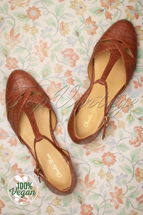 Charlie Stone 37652 Mahogany Cro Roma Tstap Brown 20210215 0015 Wvegan