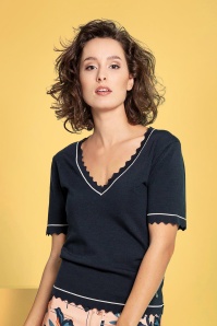 4FunkyFlavours - 60s Our Love's in Danger Top in Navy 2