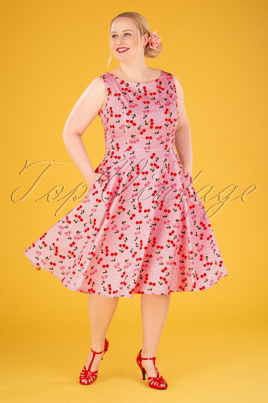 TopVintage exclusive 50s Adriana Cherry Dots Swing Dress in Pink