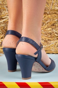Lola Ramona ♥ Topvintage - 50s Ava At The Kissing Booth Sandals in Navy 6