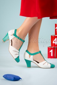 Lola Ramona ♥ Topvintage - 50s Ava Fortune Teller Pumps in Ivory and Jade 3