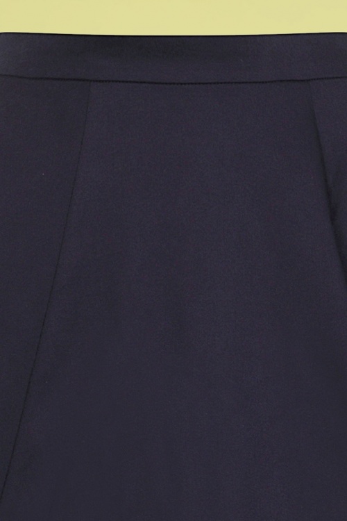 Collectif Clothing - Matilde Classic Cotton Swing Skirt Années 50 en Bleu Marine 3
