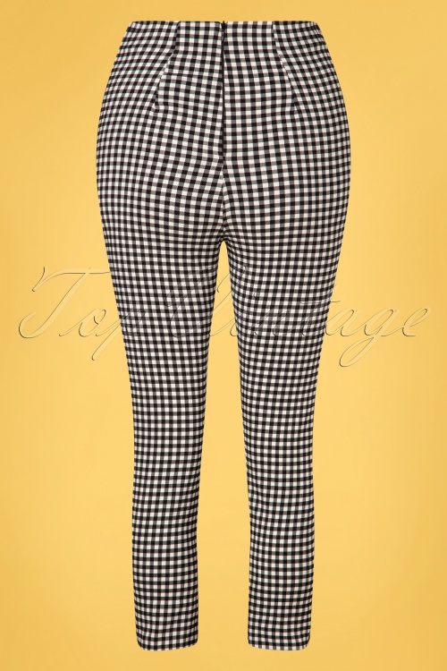Vintage Chic for Topvintage - 50s Gina Gingham Capri Pants in Black and White 2