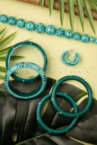 Splendette - TopVintage Exclusive ~ 50s Narrow Carved Bangles Set in Dragonfly 3