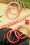 Splendette - TopVintage Exclusive ~ Fakelite Carved Hoop Earrings Années 50 en Framboise 3