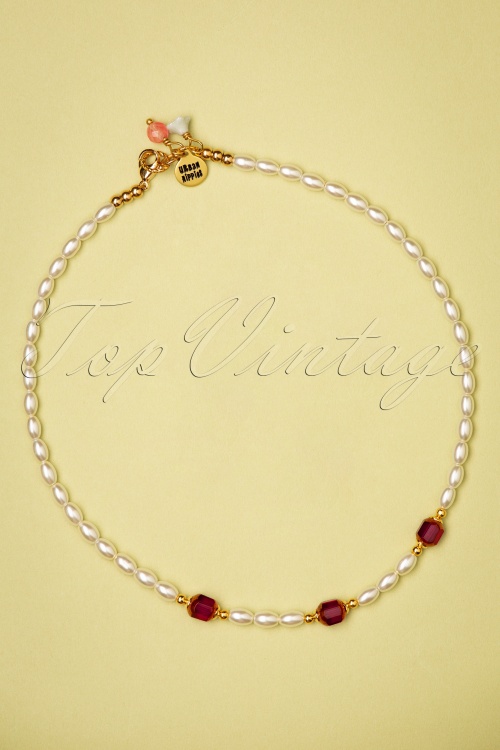 Urban Hippies - 50s Pearl Necklace in Ruby