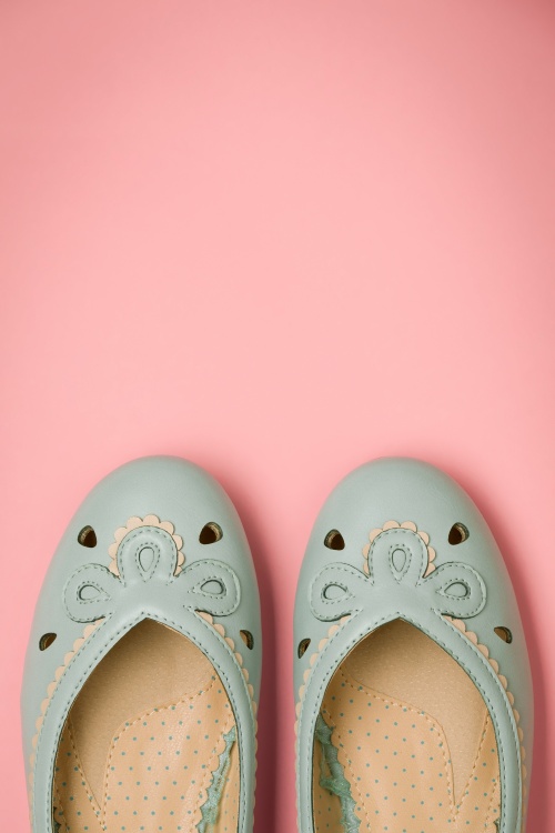 Bettie Page Shoes - 50s Dolly Flats in Pastel Blue 3