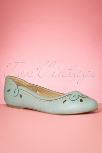 Bettie Page Shoes - Dolly Flats Années 50 en Bleu Pastel 2
