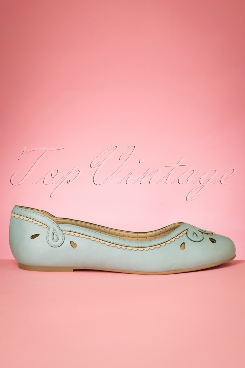 Bettie Page Shoes - 50s Dolly Flats in Pastel Blue 4